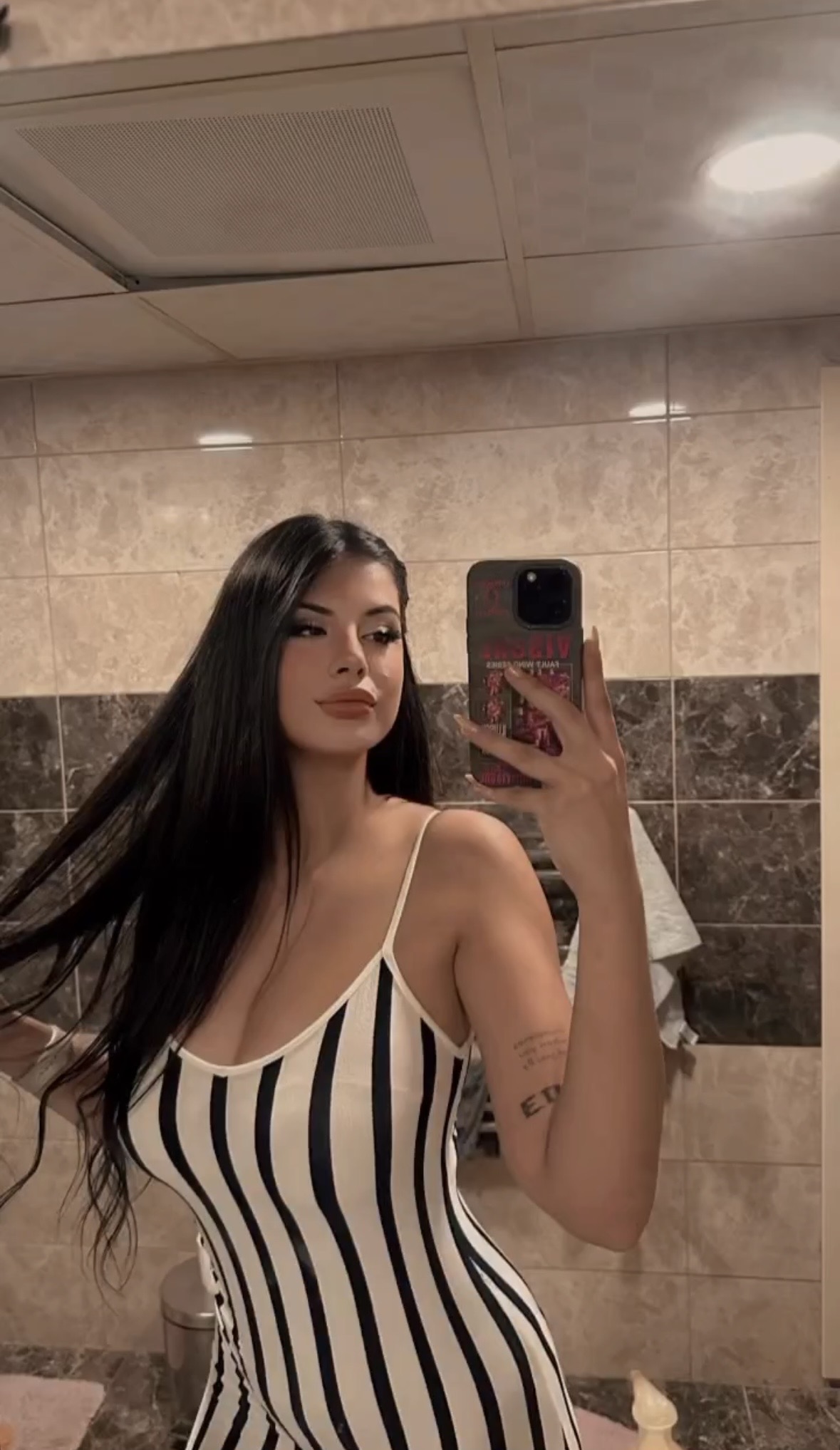 Eynesil Başarıya Yatırım Kadın Escort Bayan Kayra